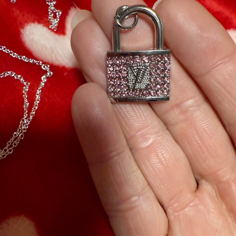 Auth Louis Vuitton Pink/Silver bling Lock LV Stamp on back with free 925 Chain